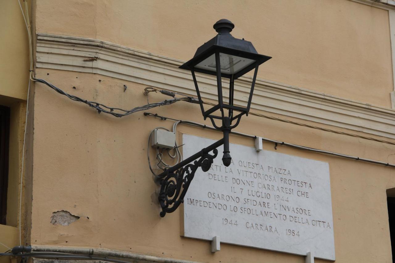 La Porta Sui Monti Di Luna Carrara Eksteriør bilde